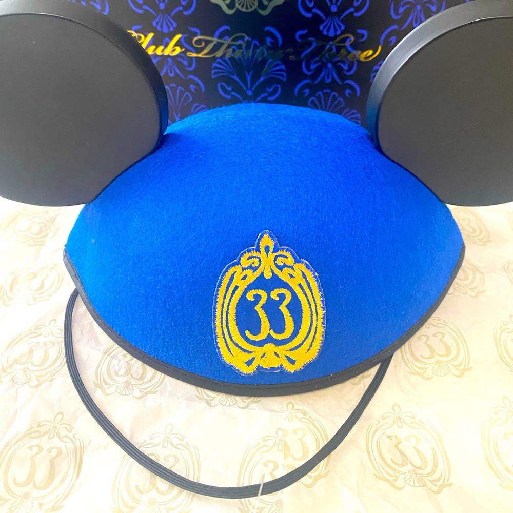EXCLUSIVE NEW DISNEY CLUB 33 ORIGINAL EARS